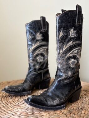 JOAN HELPERN Signature HANDMADE Italy Suede Floral WESTERN Cowboy Boots 7.5 US